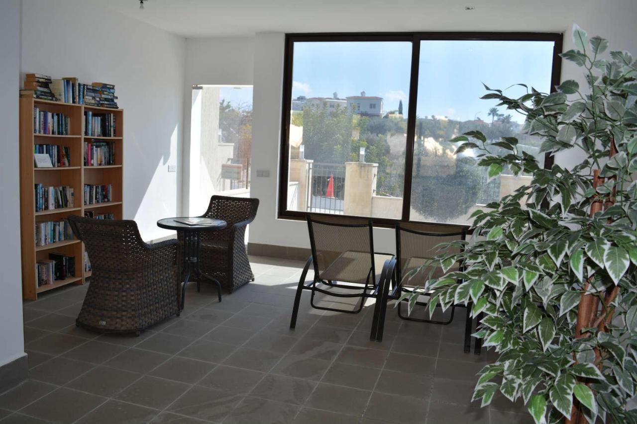 Eleona'S Royal Gardens By Yiota - Luxury 2 Bed Apartment In Exclusive Complex ペイヤ エクステリア 写真